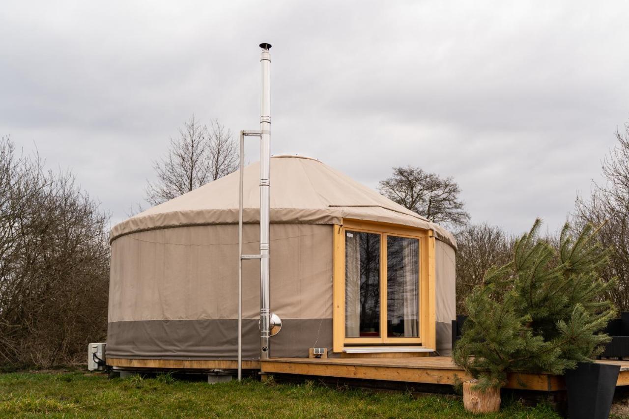 Jurty Glamping Otel Gostynin Dış mekan fotoğraf