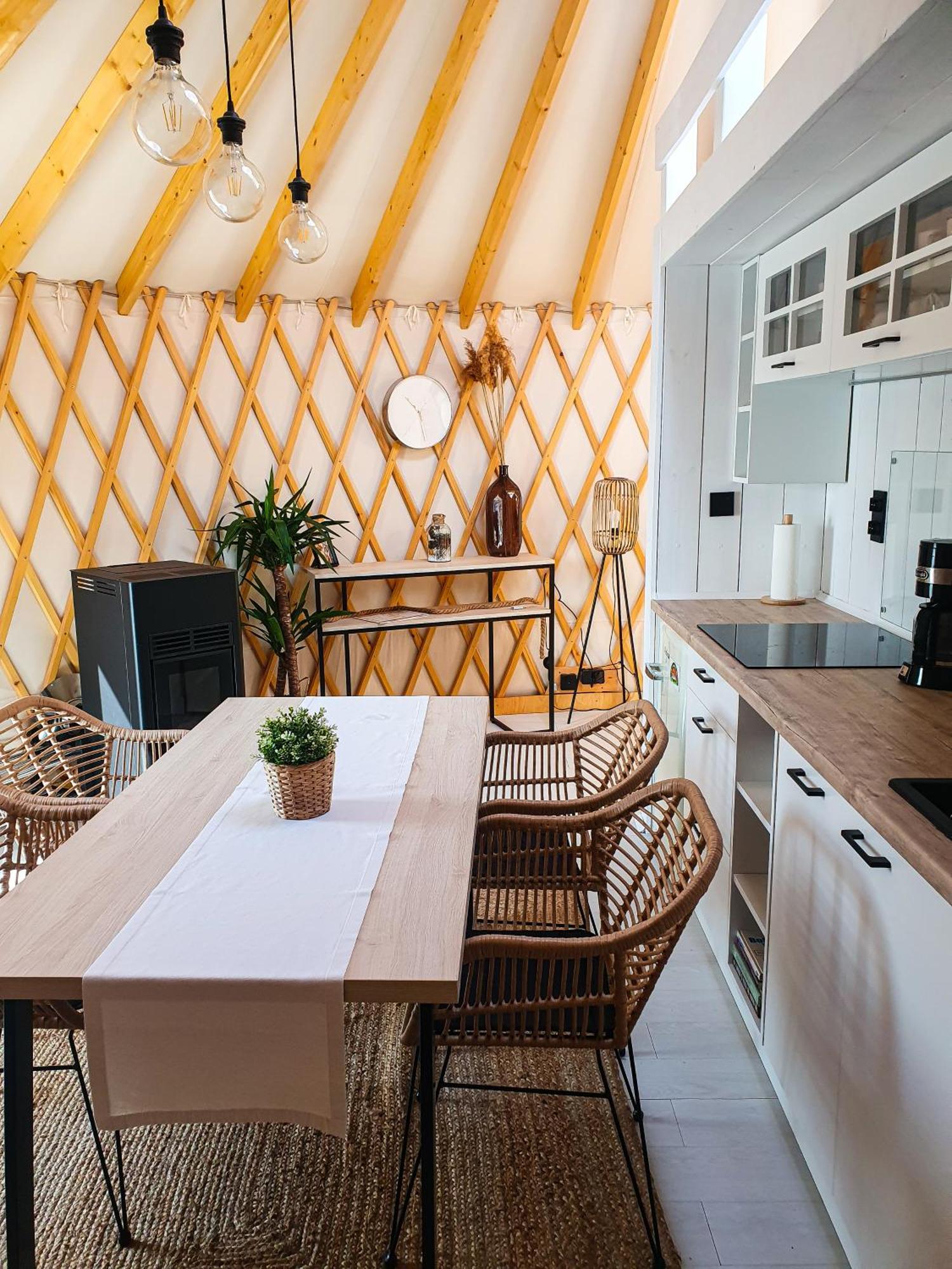 Jurty Glamping Otel Gostynin Dış mekan fotoğraf