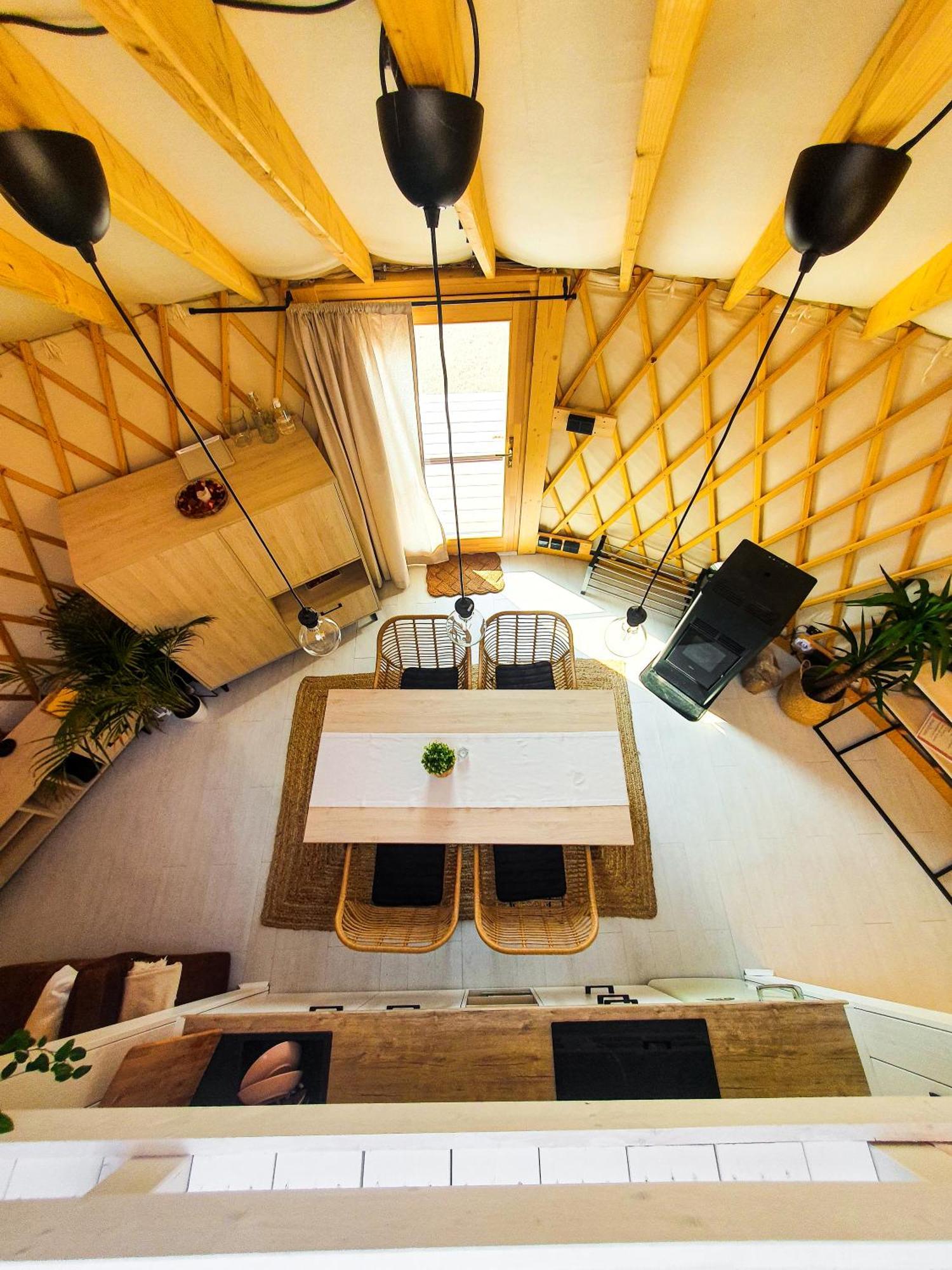 Jurty Glamping Otel Gostynin Dış mekan fotoğraf