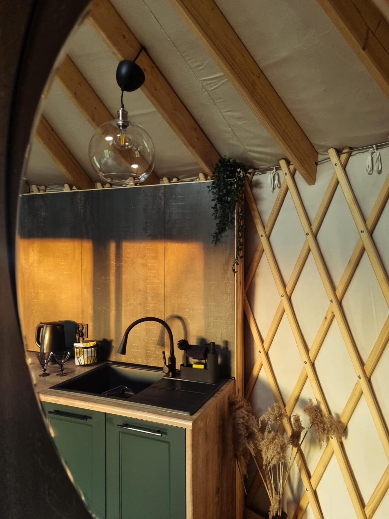 Jurty Glamping Otel Gostynin Dış mekan fotoğraf