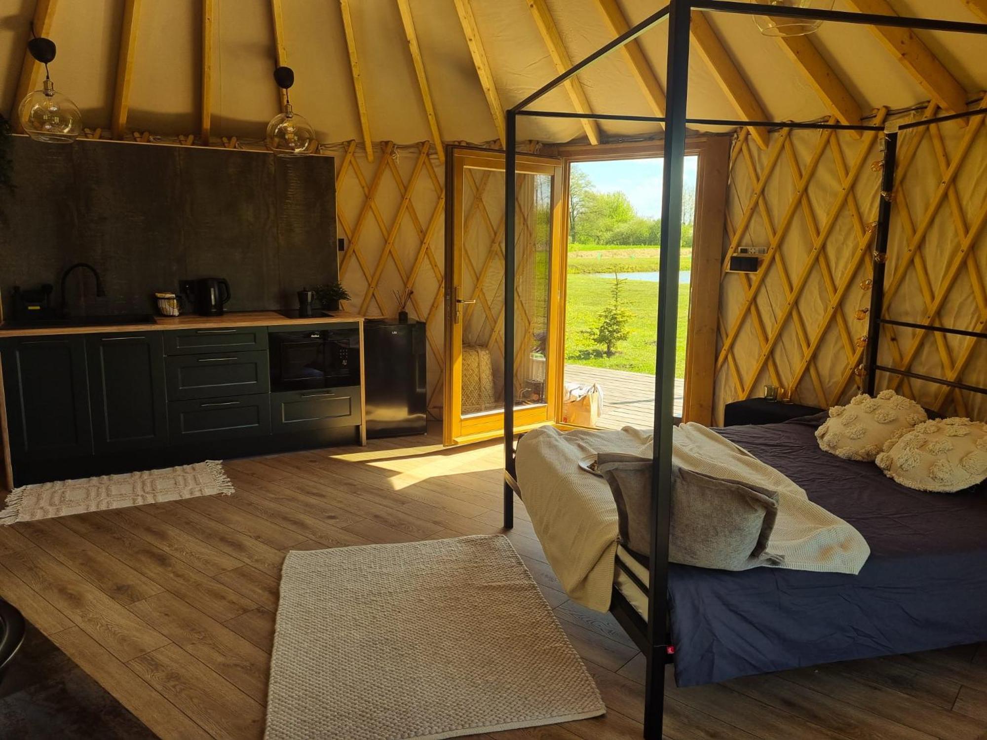 Jurty Glamping Otel Gostynin Dış mekan fotoğraf